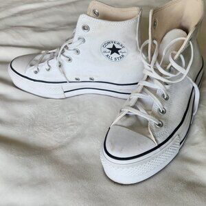Size 9 - (WMNS) Converse Chuck Taylor All Star Platform High 'White'